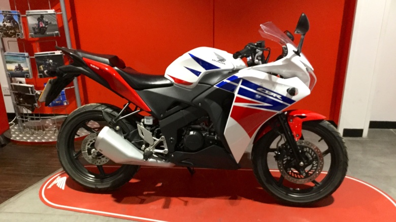 Honda CBR125R